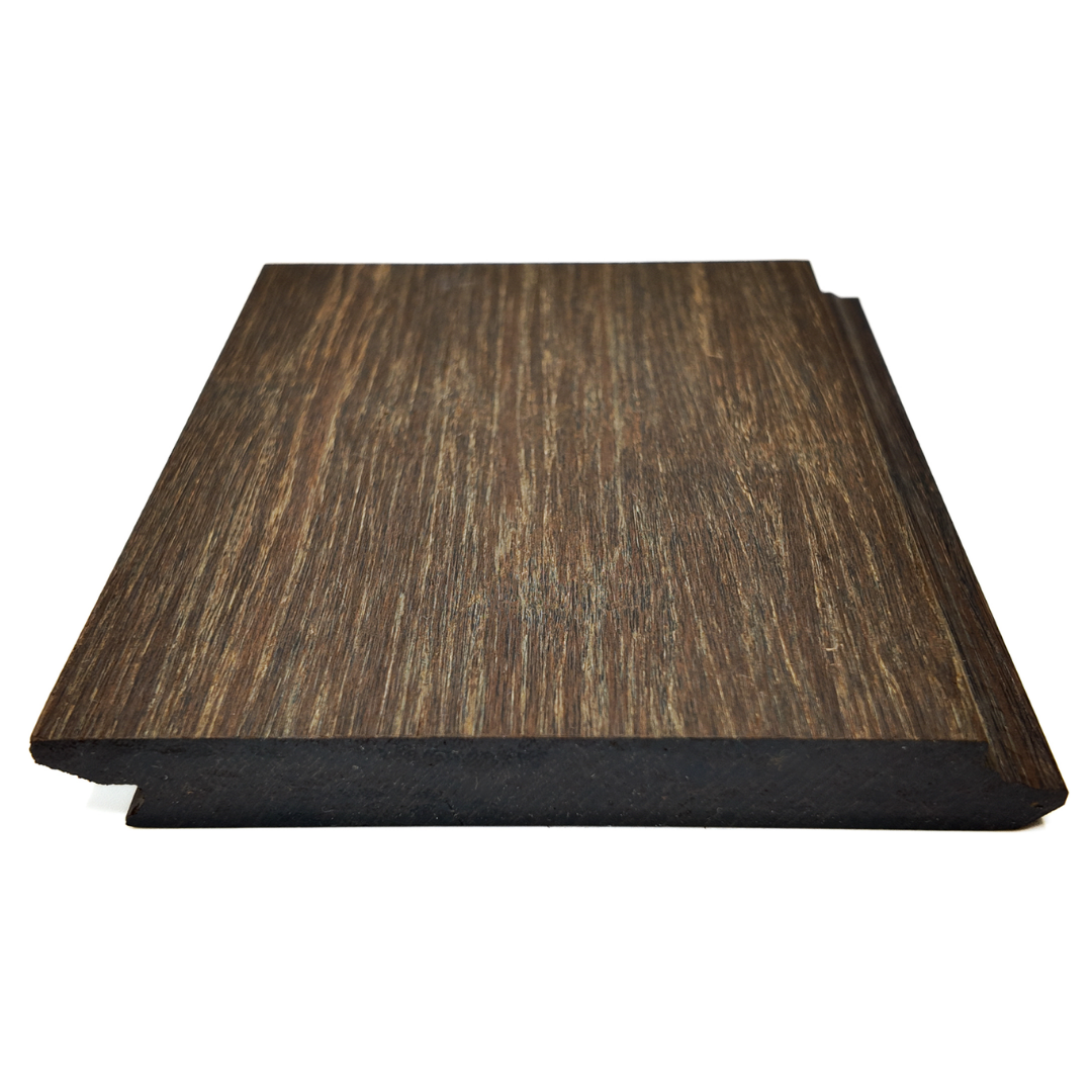 X-treme Gevelplank - Glad - Bruin - Varibo - 1,8 x 13,7 x 185 cm