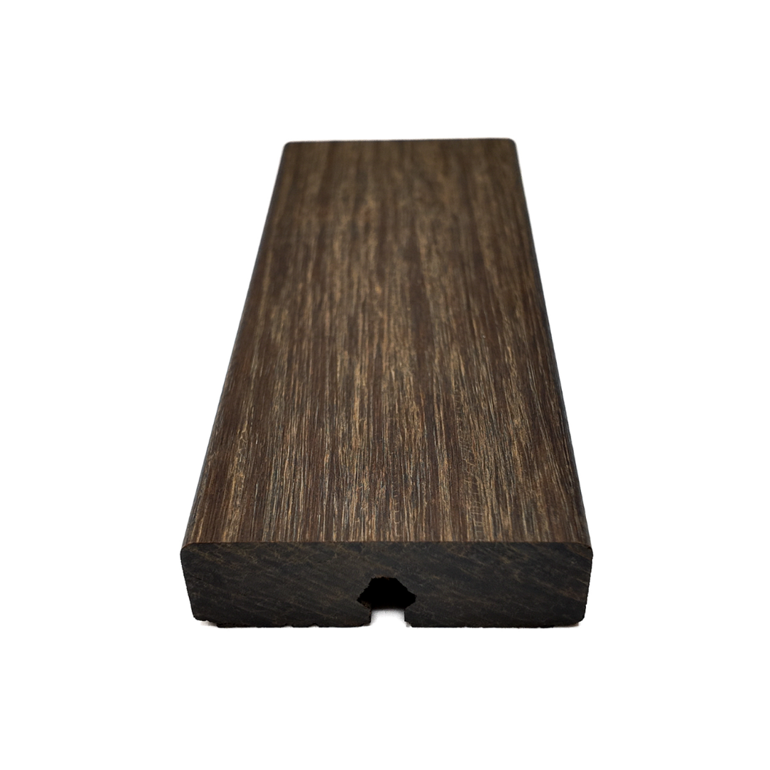 X-treme Gevelplank - Glad - Bruin - Grad enkel - 2 x 6,4 x 185 cm