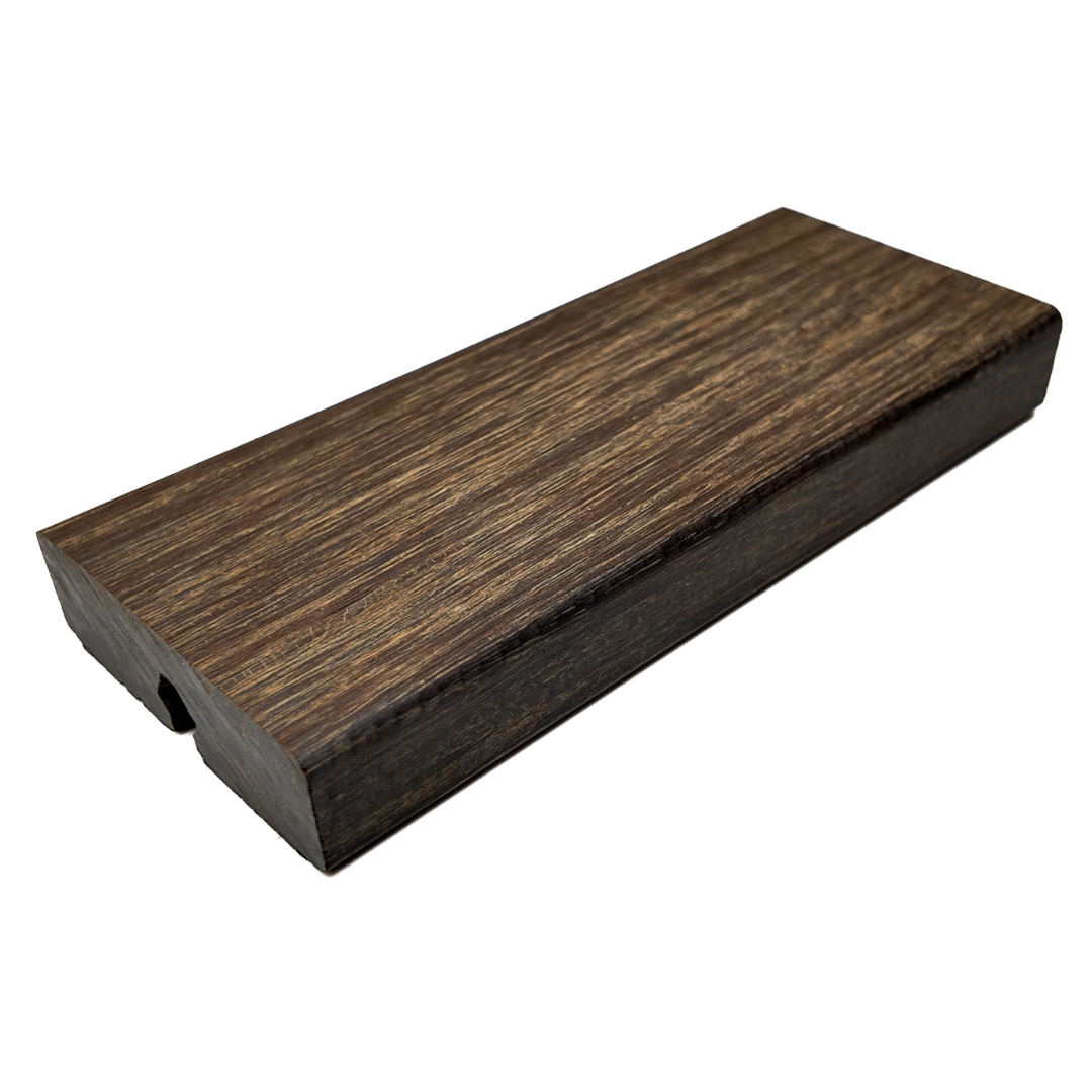 X-treme Gevelplank - Glad - Bruin - Grad enkel - 2 x 6,4 x 185 cm