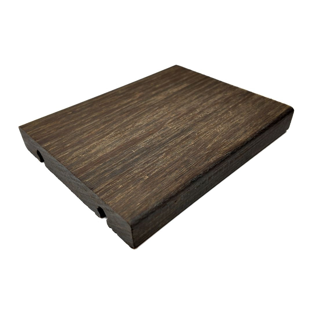 X-treme Gevelplank - Glad - Bruin - Grad curved - 2 x 11,9 x 185 cm