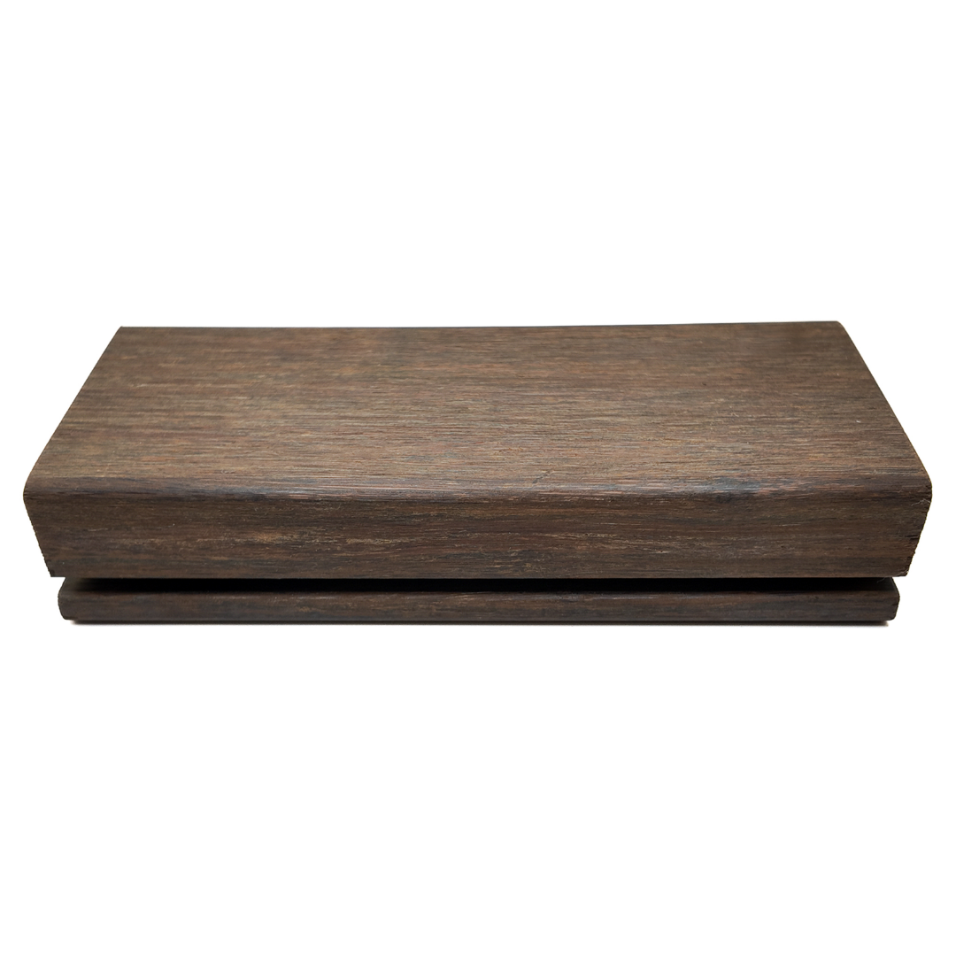 X-treme Gevelplank - Glad - Bruin - Varibo - 3 x 6,5 x 185 cm