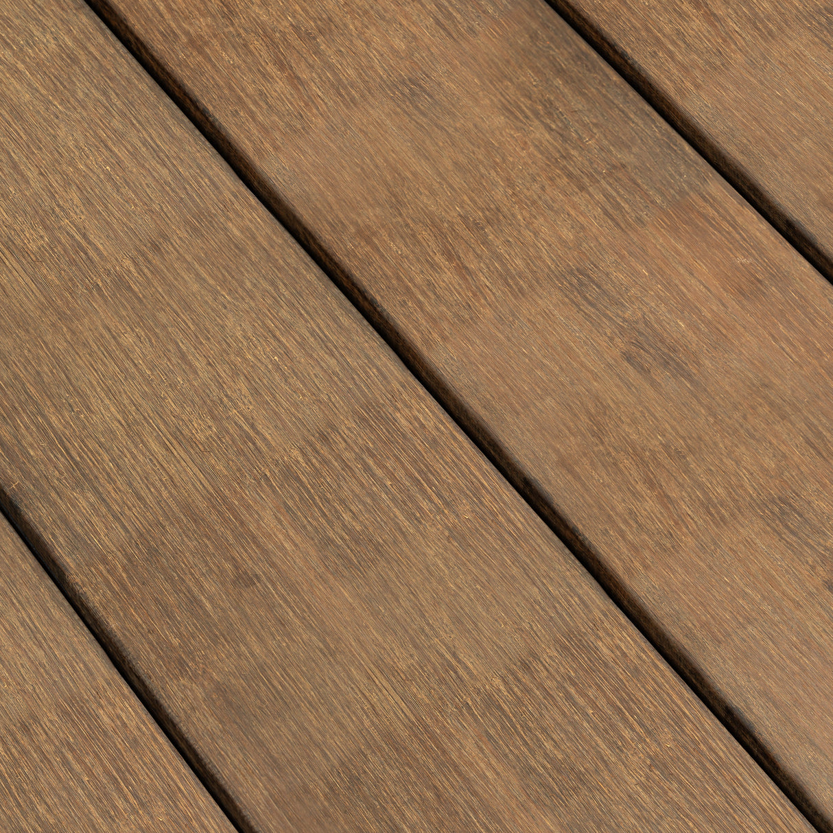 X-treme Terrassendiele - Glatt - Braun - Schrauben - 2 x 18,5 x 240 cm