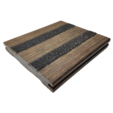 X-treme Terrassendiele - Rutschfest - Braun - Clip - 2 x 13,7 x 185 cm