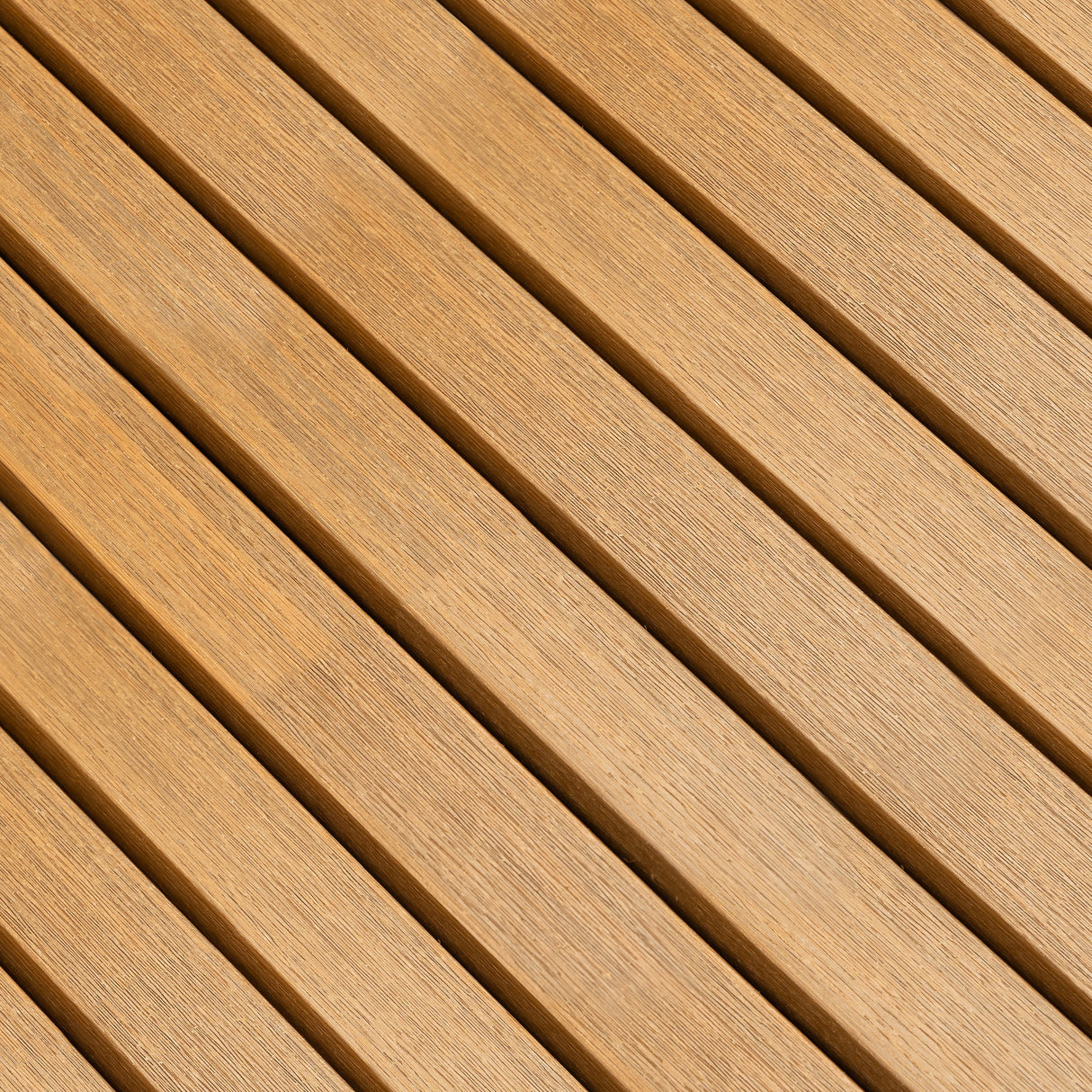 Terrassendiele - Glatt - Teak - Grad einzeln - 2 x 4,5 x 280 cm